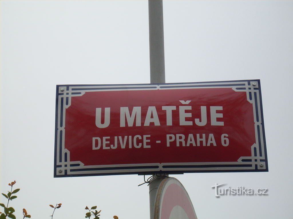 Biserica Sf. Matei