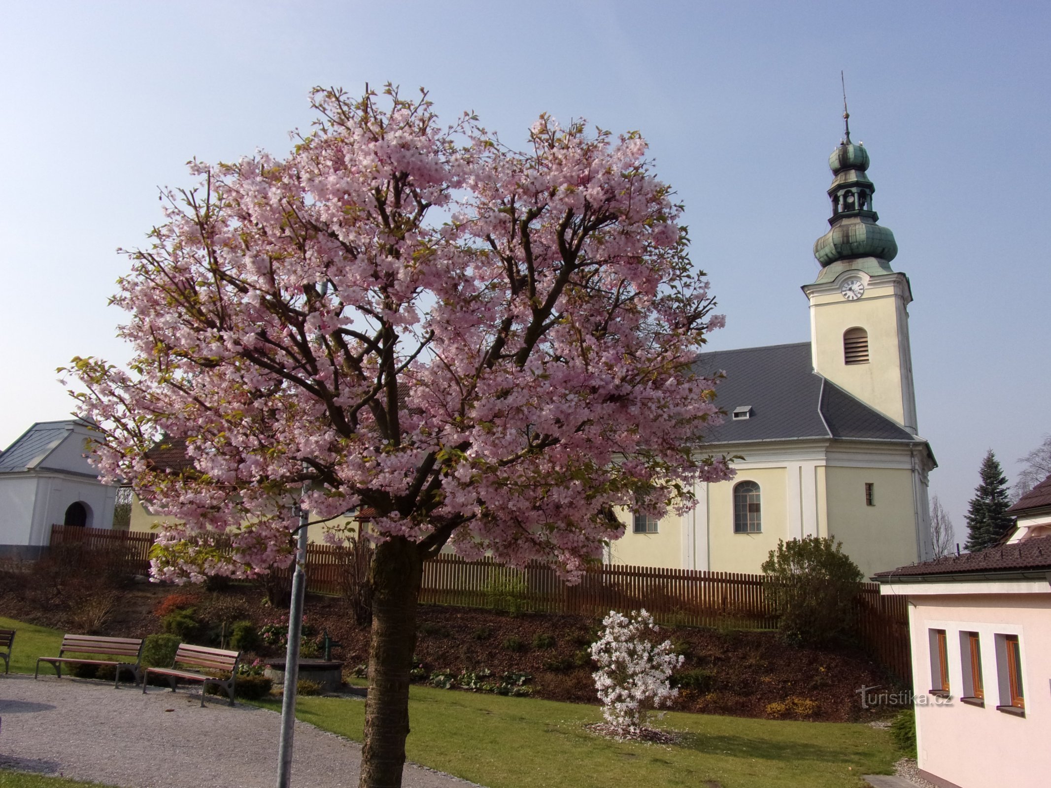 Kirkko Petřvaldissa