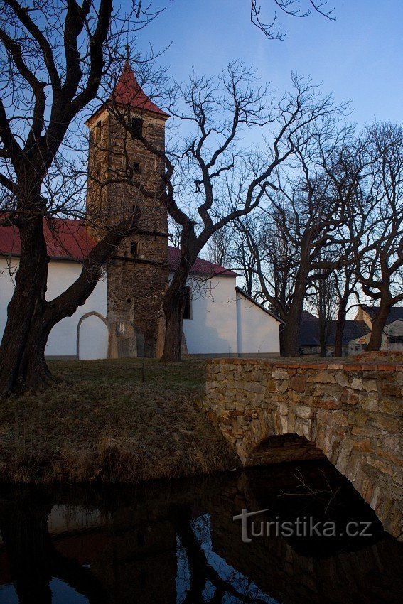 Spořice-i templom