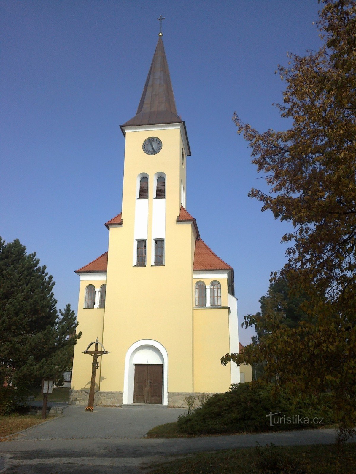 Die Kirche in Vrbic.