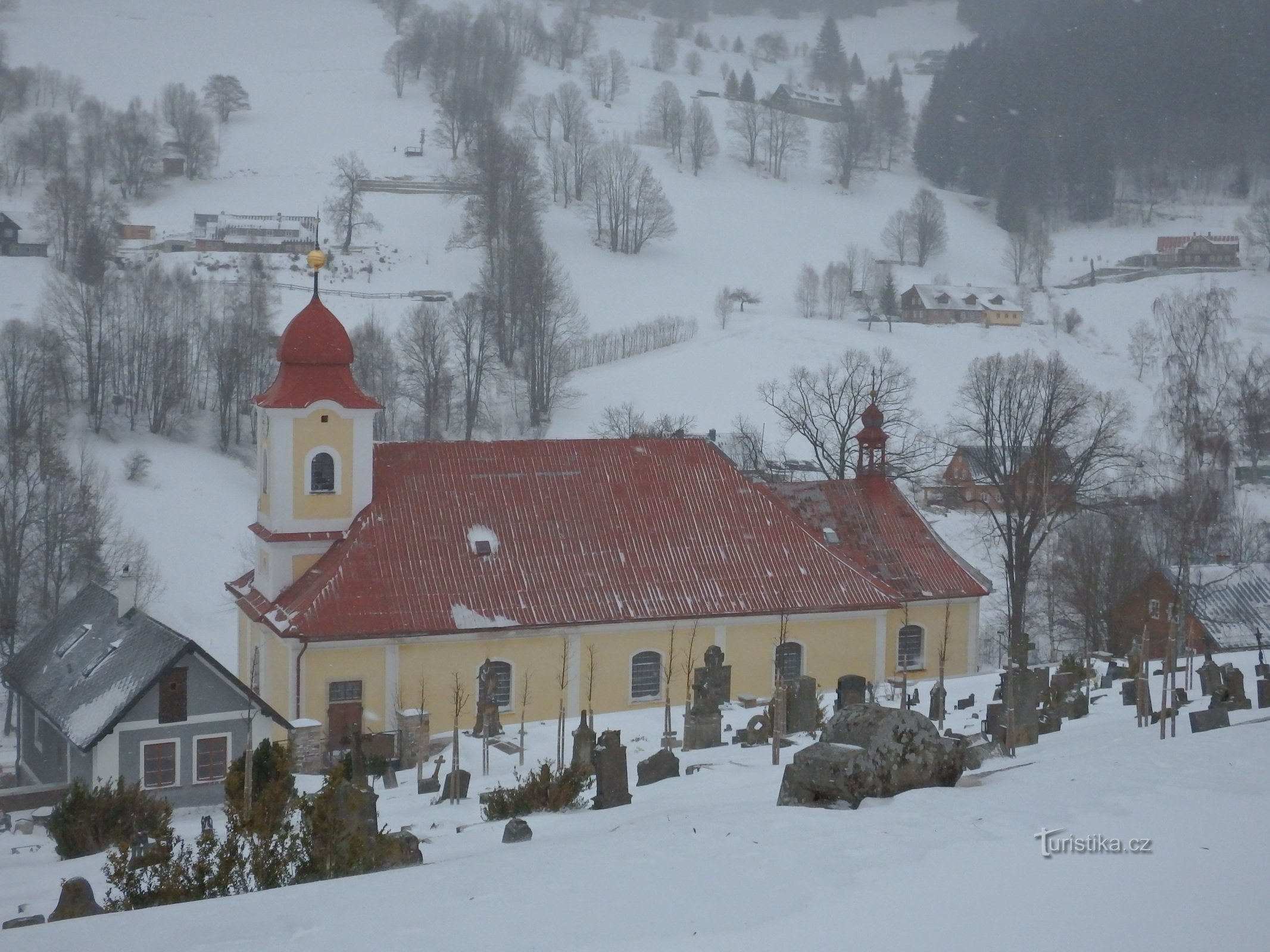 Velká Úpa kyrka