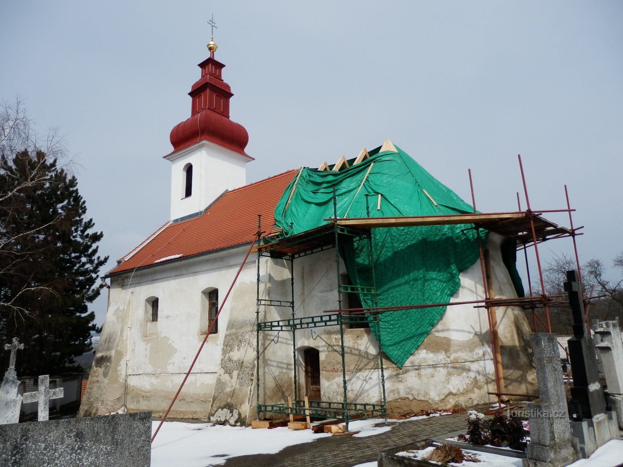 Iglesia de Todos los Santos en Staré Hvězdlice