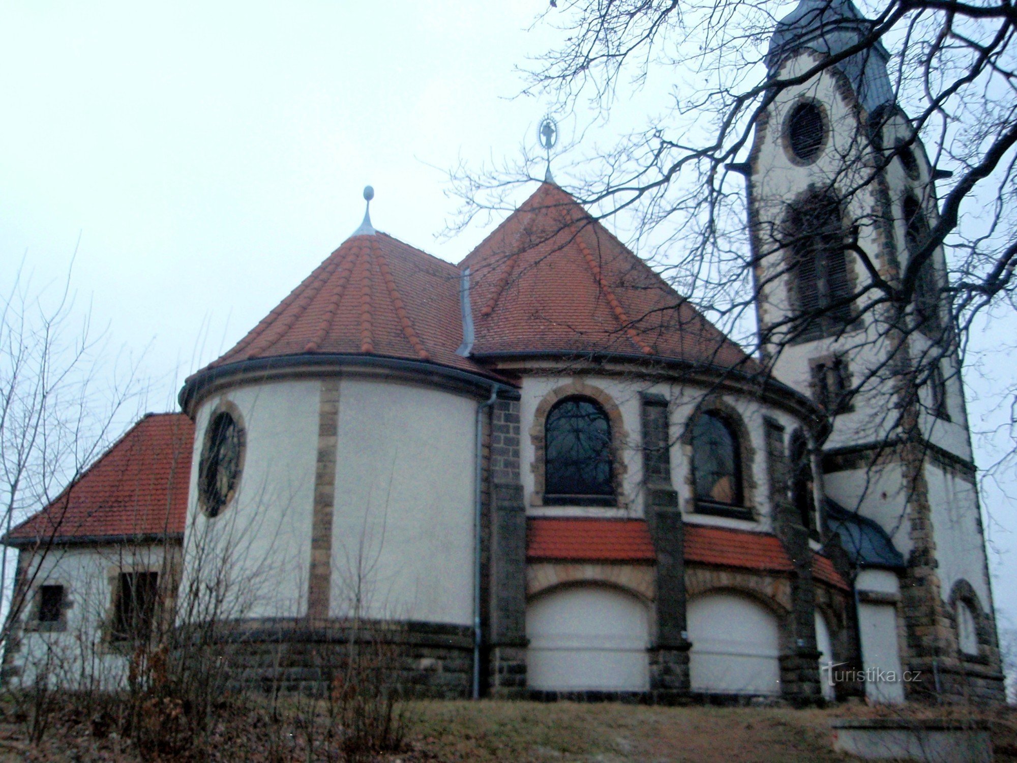 Igreja, vista traseira