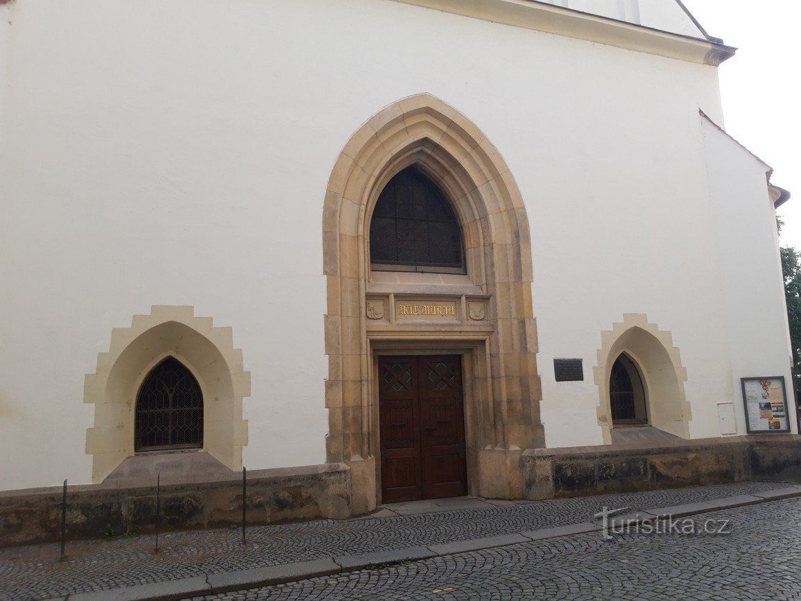 Kyrkan för Jungfru Marias bebådelse i Pardubice