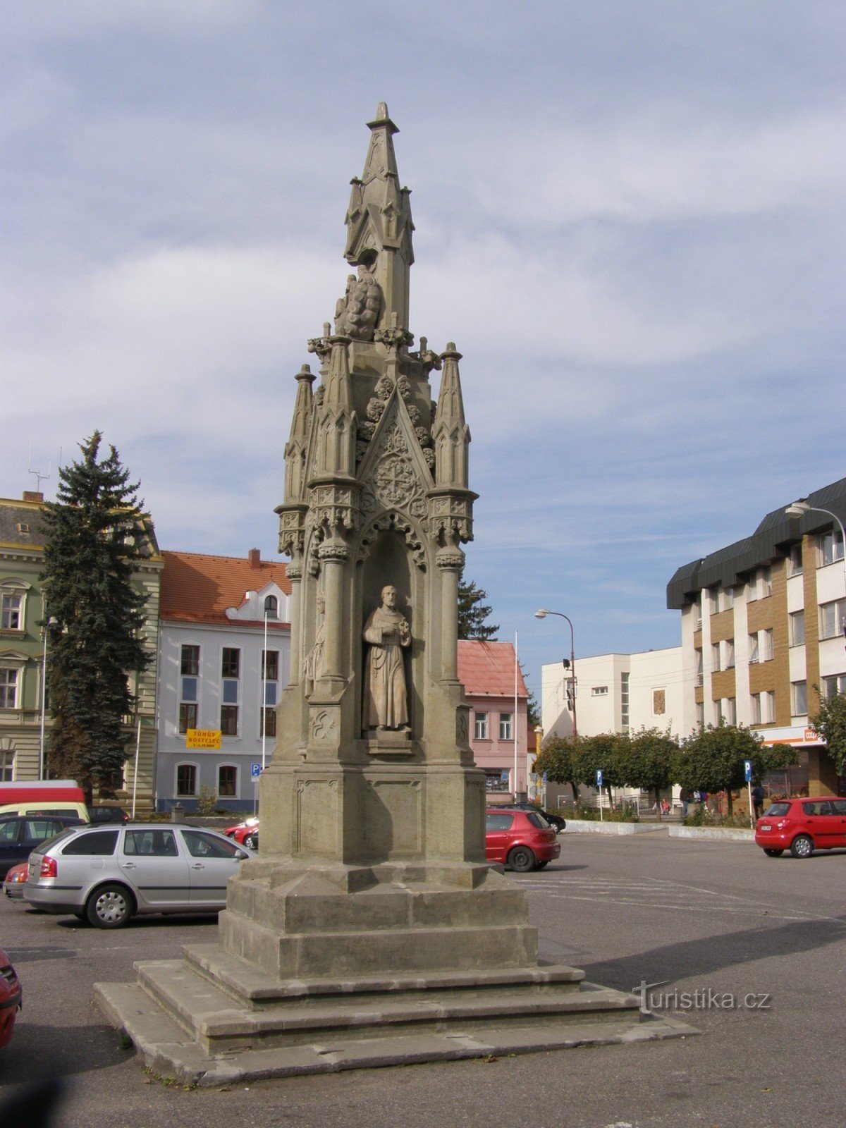 Kostelec nad Orlicí - columna de la Santísima Trinidad