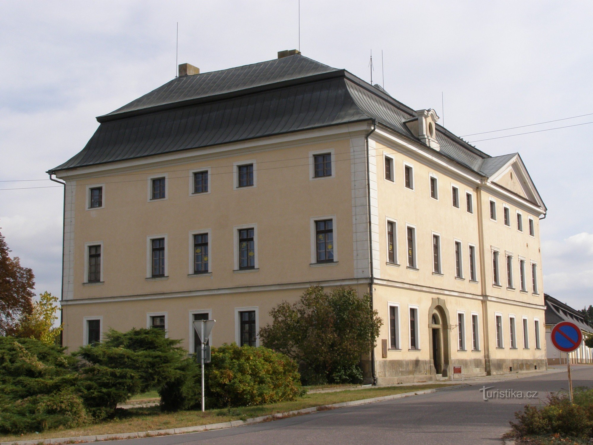 Kostelec nad Orlicí - vieux château