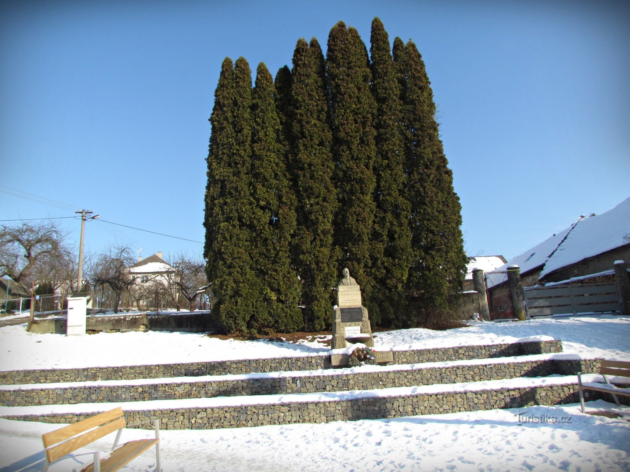 Kostelec u Zlín - Mémorial aux morts