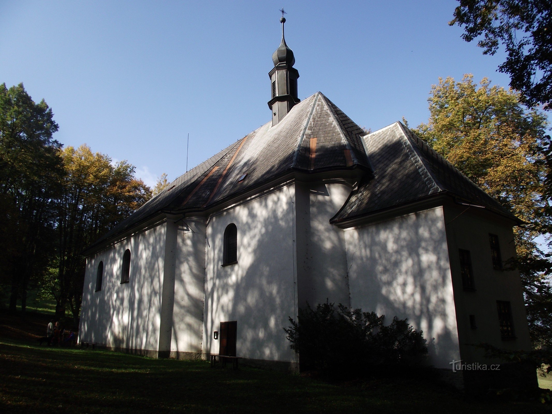 pequeña iglesia