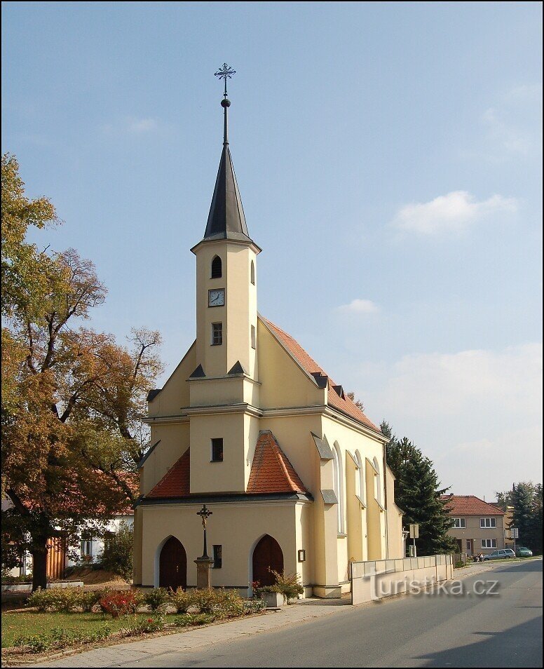 iglesia en la plaza