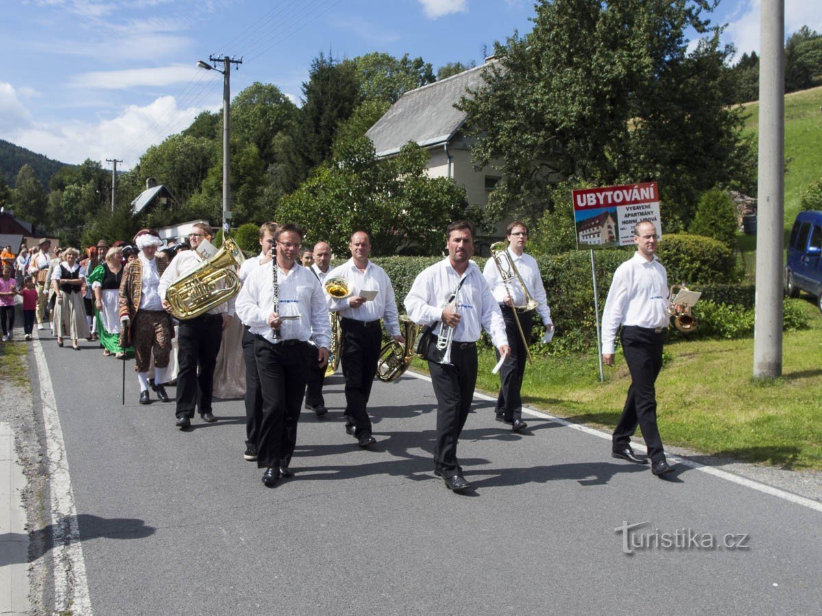 Église dans les montagnes – Horní Lipová