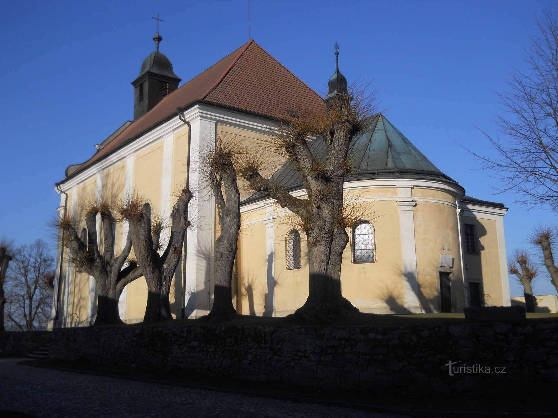 Kostelní Vydří - igreja de peregrinação de Nossa Senhora do Monte Carmelo