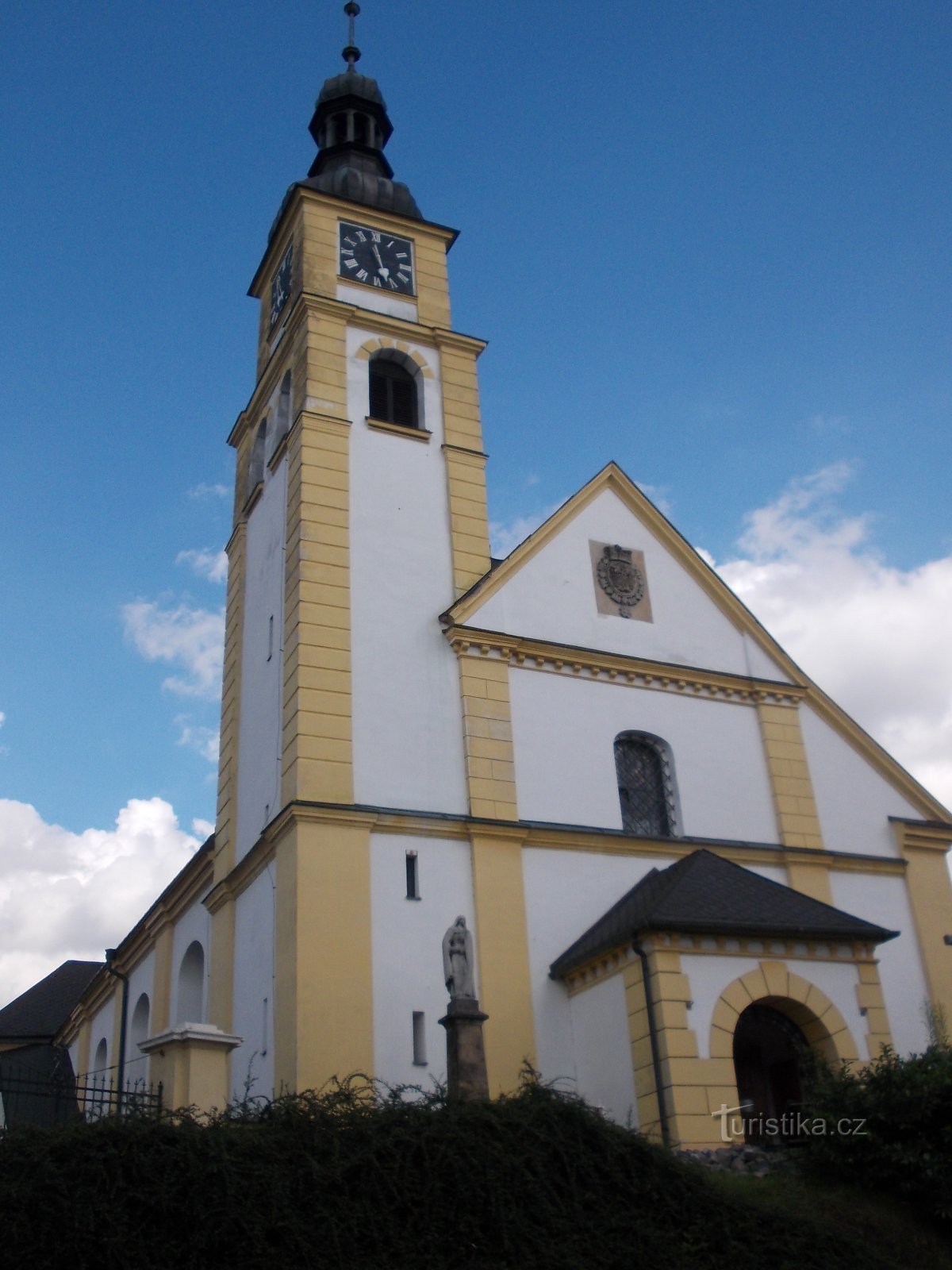 biserica sf. Petru și Pavel