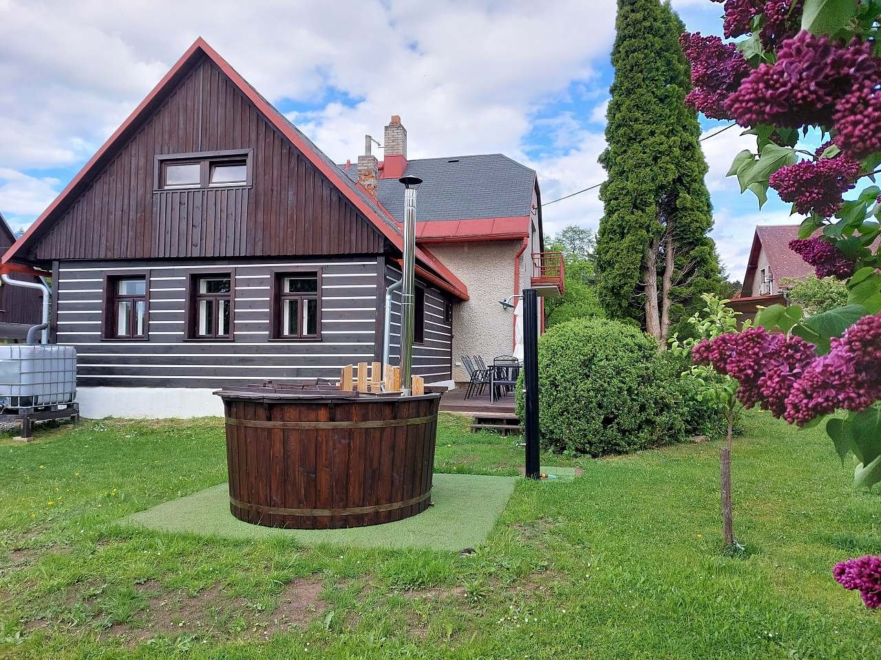 Bath tub - Finnish sauna