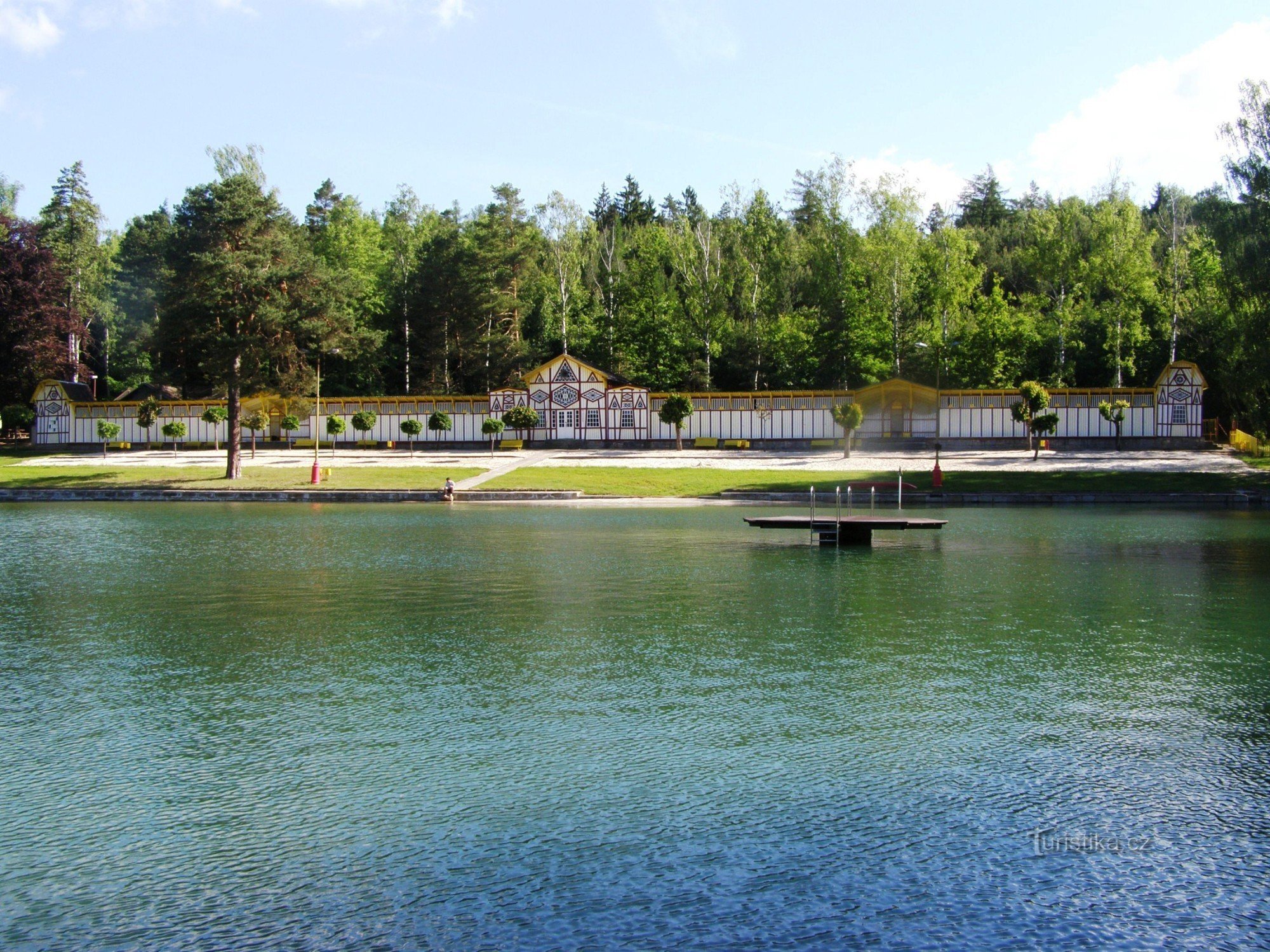 Dachova swimmingpool