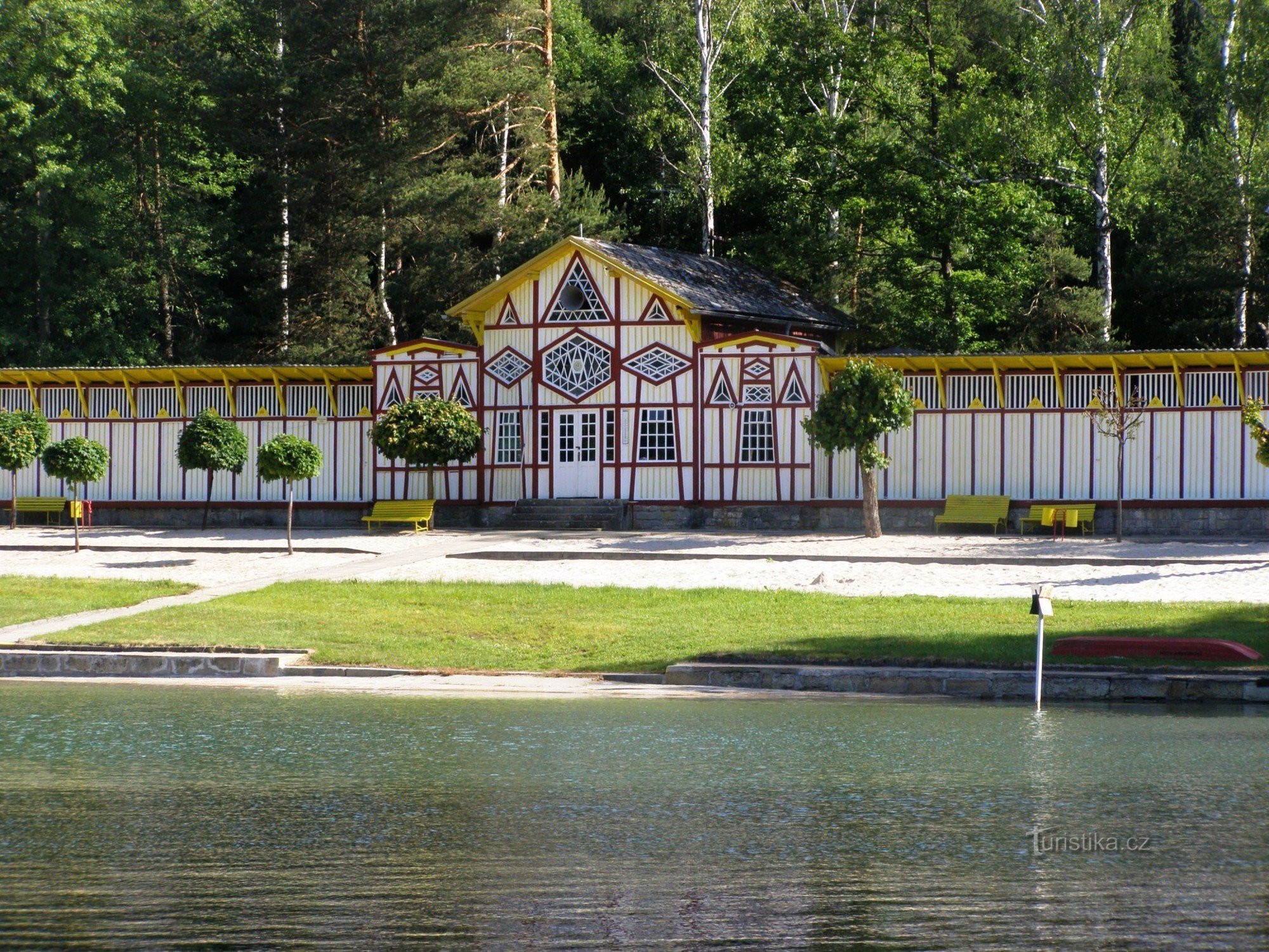 Dachova swimmingpool