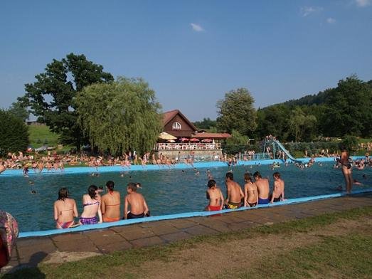 Košťálov swimming pool