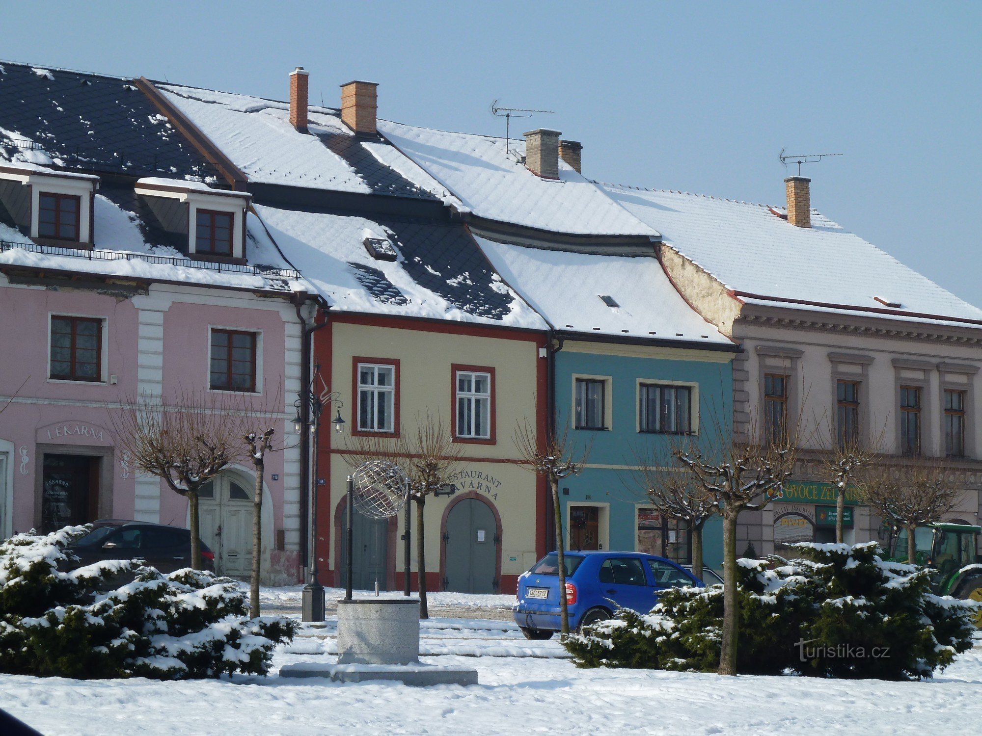 Kouřim - náměstí s astronomickým středem Evropy