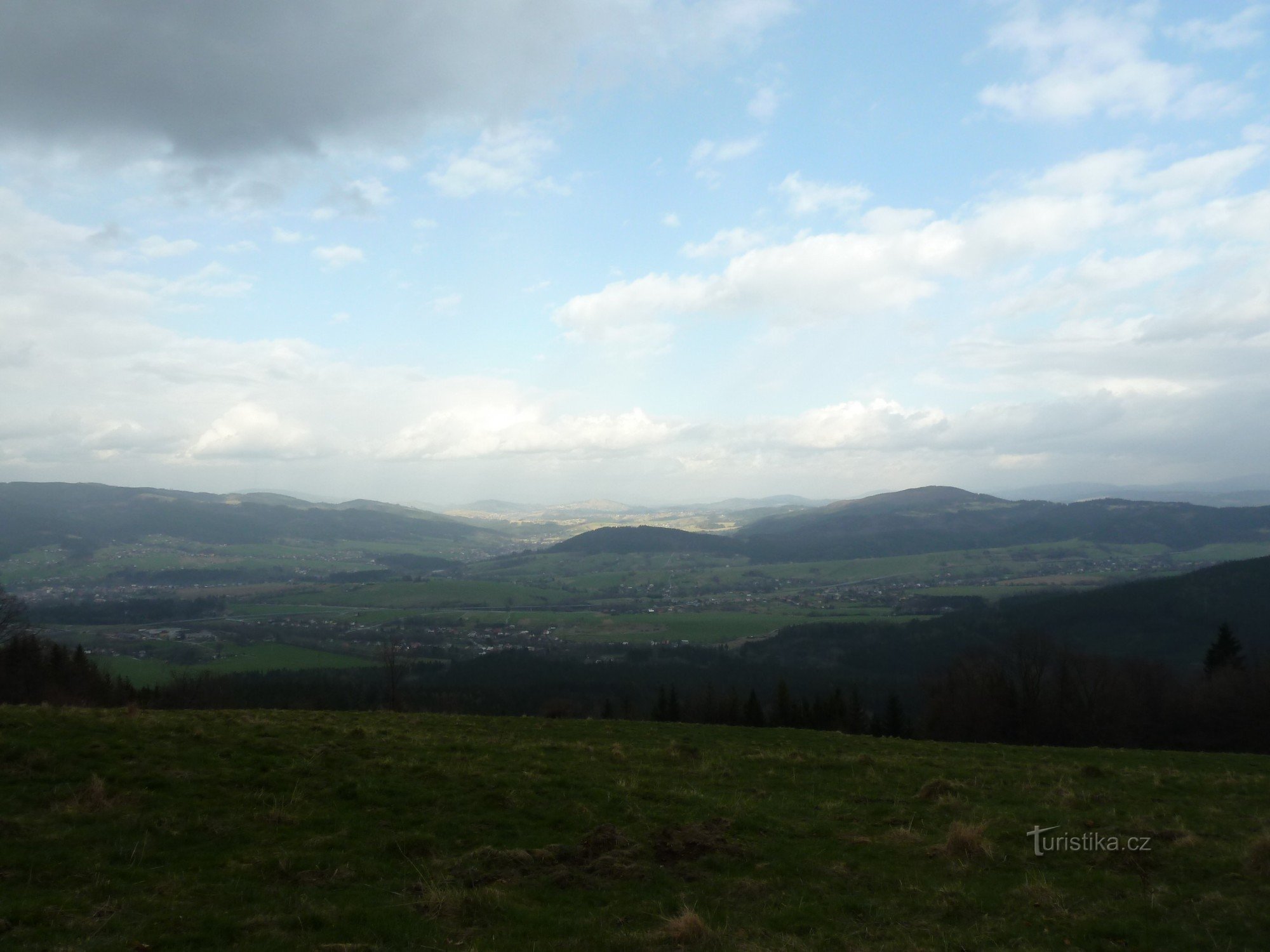 gleich hinter Mala Kykula - Blick auf Jablunkovsko