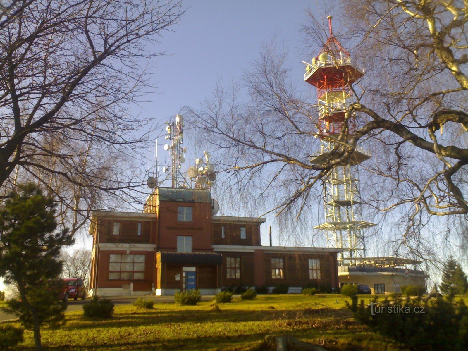 Kozákov - La maison de Riegro avec une tour de guet