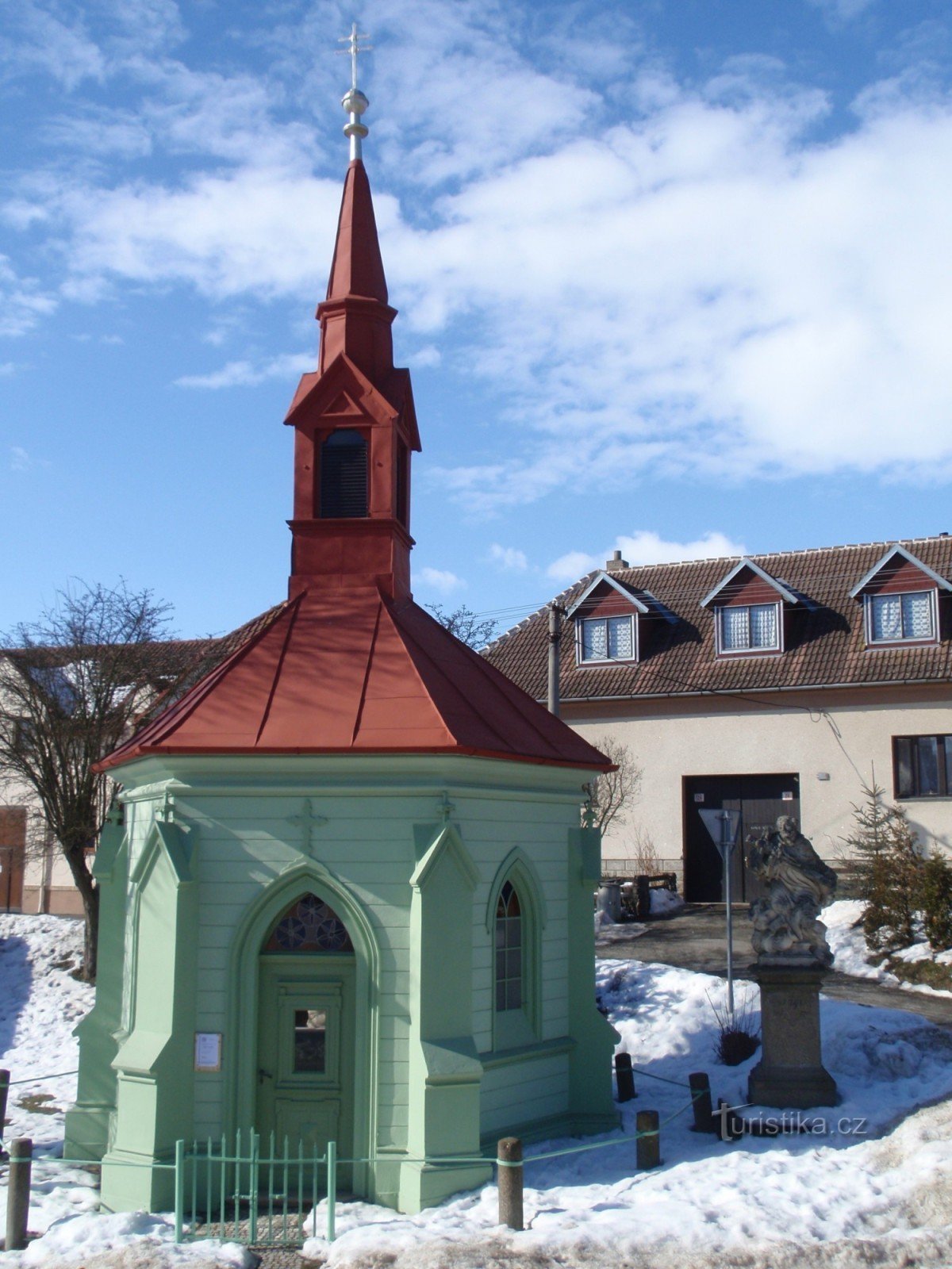 Kožichovice - staty av St. Jan Nepomucký