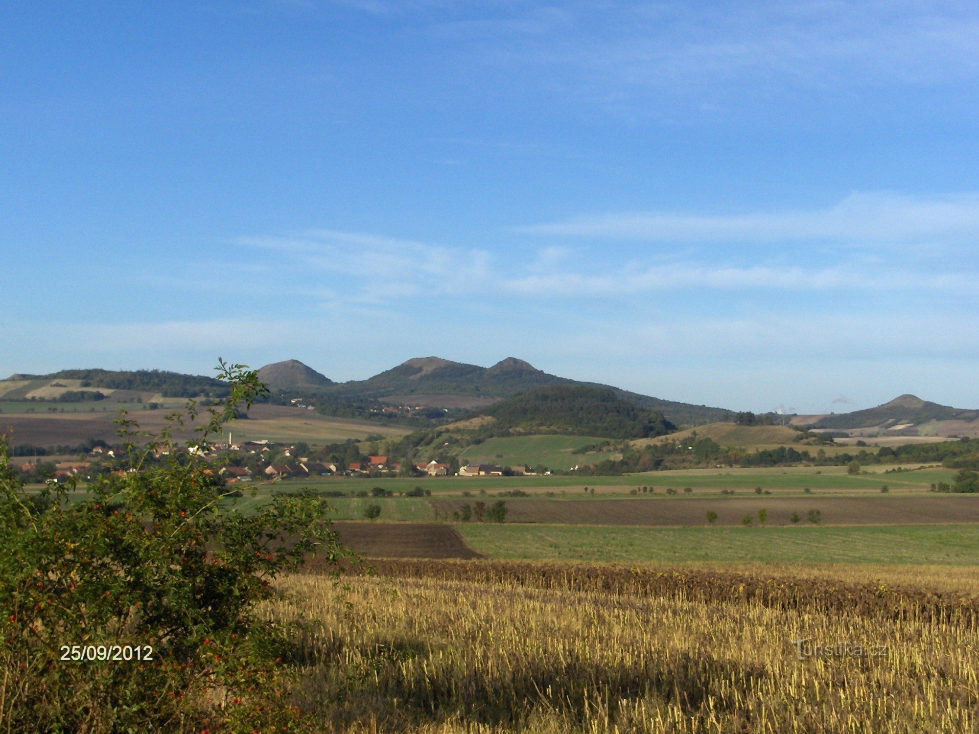 die Landschaft des Böhmischen Mittelgebirges