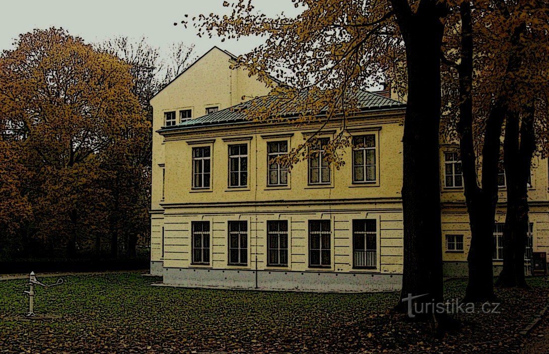Η περιφερειακή βιβλιοθήκη στο πάρκο Comenius στο Zlín