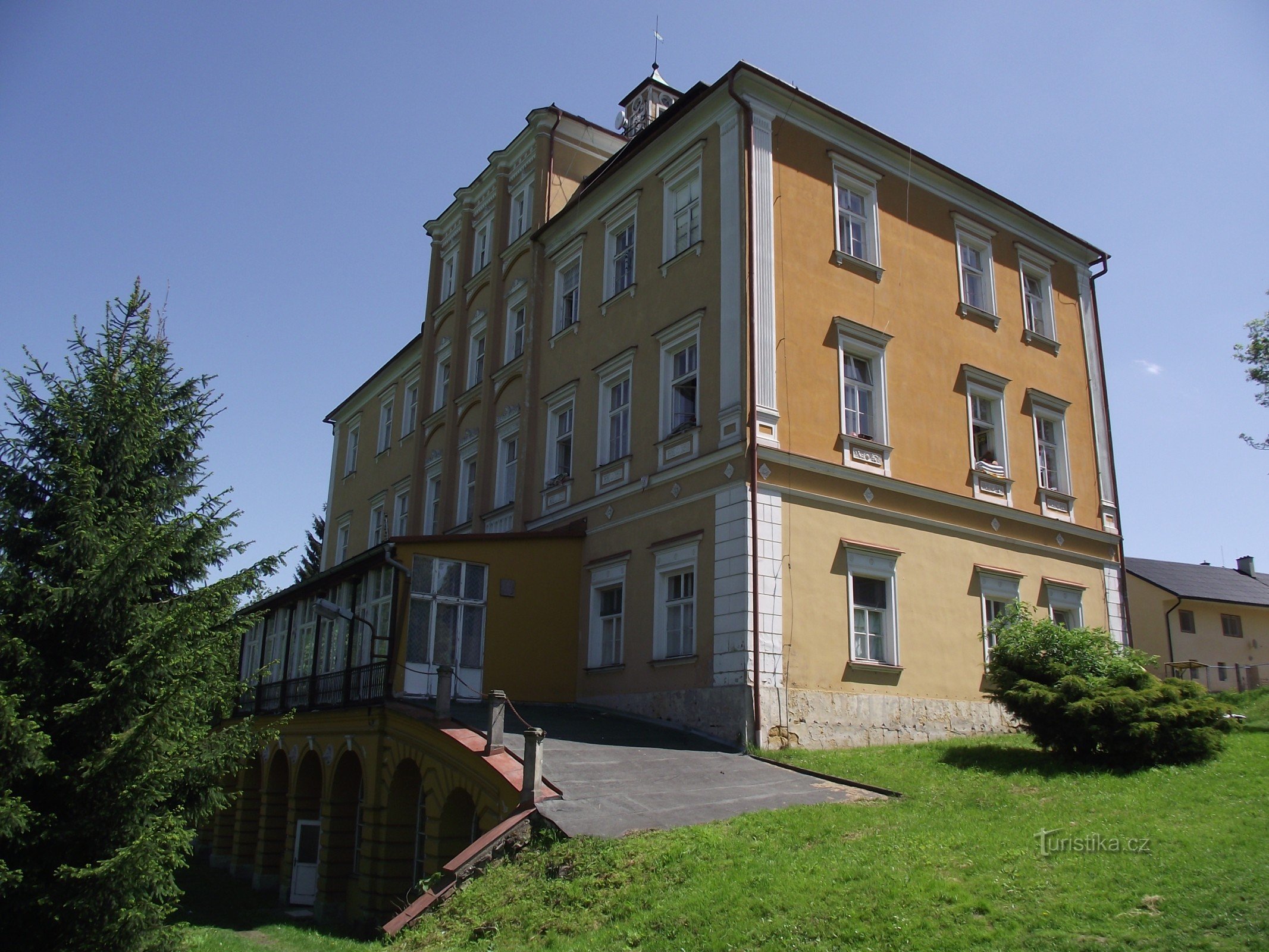 Králec - Schloss Třemešek