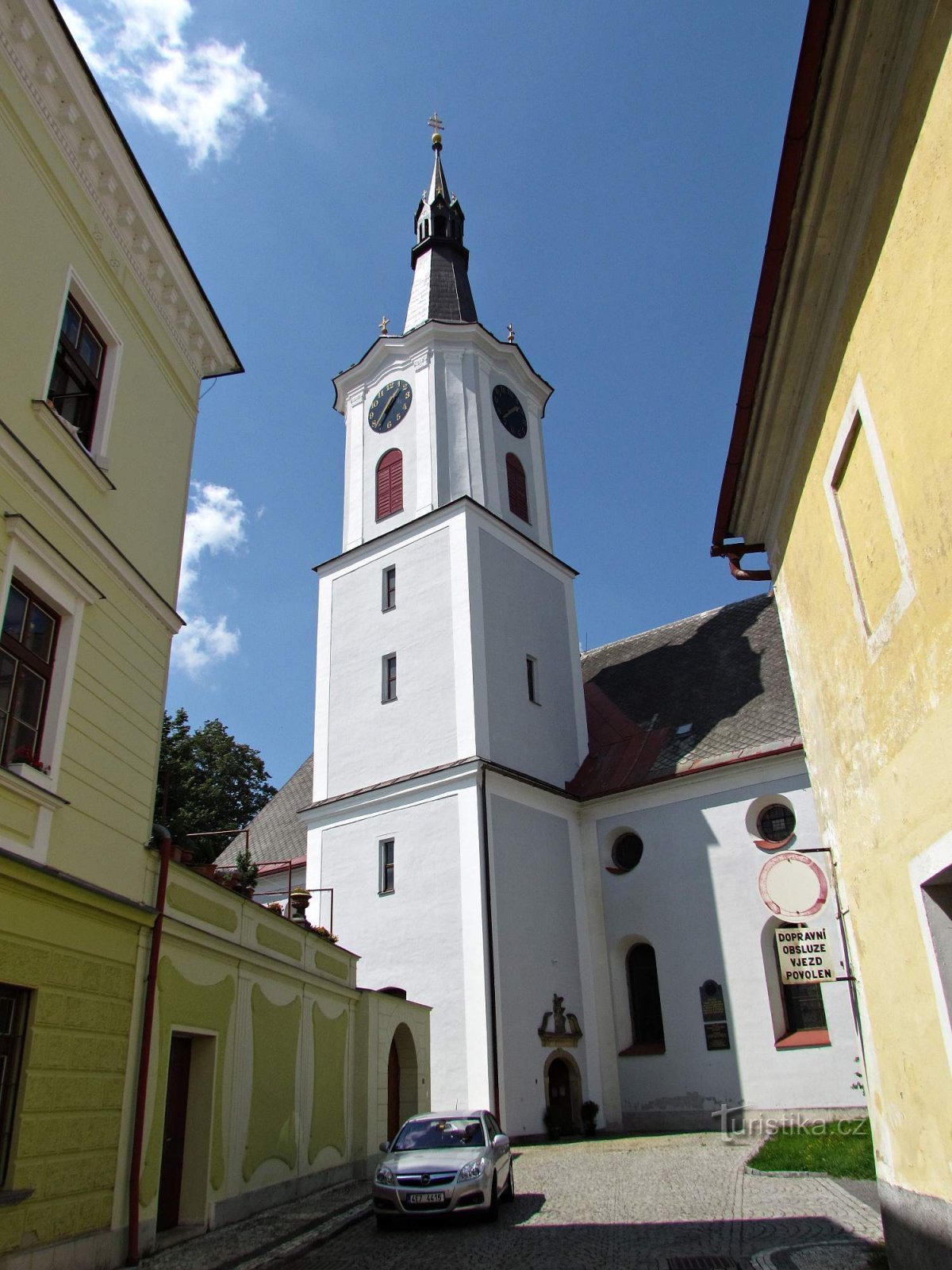 Králíky Kerk van St. Aartsengel Michaël