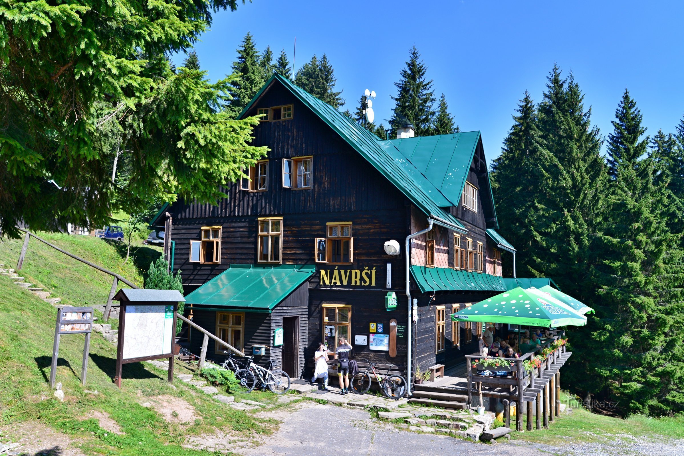 Kralicki Śnieżnik: domek Návrší