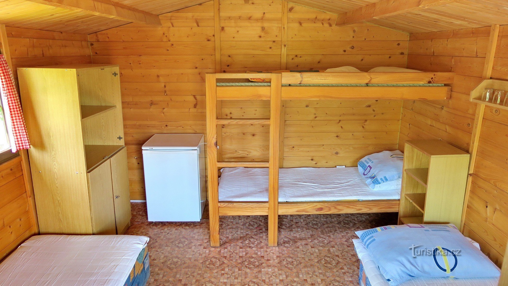 Όμορφες φτηνές διακοπές στην Τσεχία - ενοικίαση εξοχικών σπιτιών στο Vranov