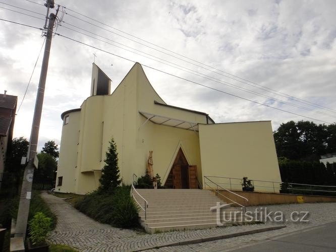Krásné Pole - Kirche St. Schlesische Hedviken
