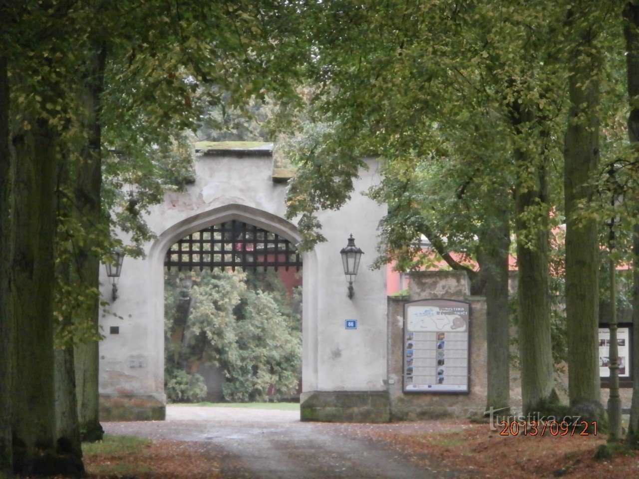 Das schöne Schloss Hrádek u Nechanice