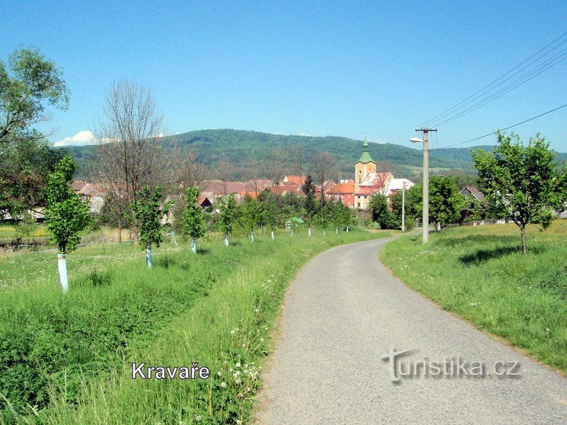 Kravaře cesta od nádraží