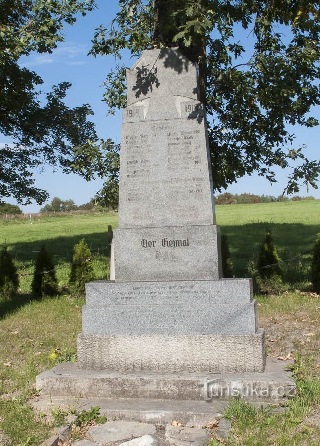 Křišťanovice – Monument uit de Eerste Wereldoorlog