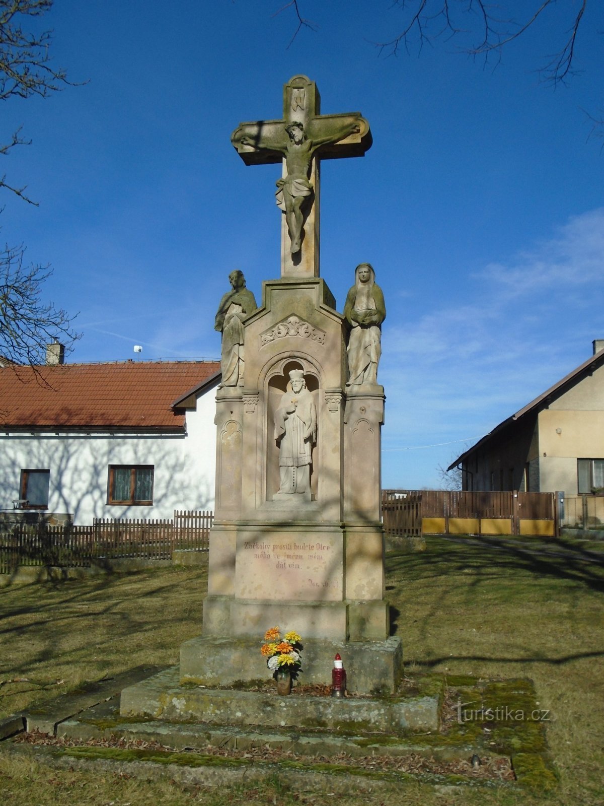 Chữ thập (Bukovina nad Labem)