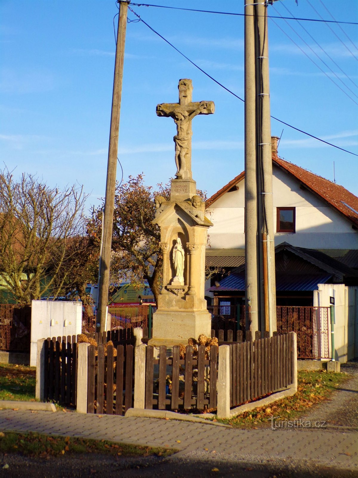 Крест (Детская площадка, 10.11.2021)