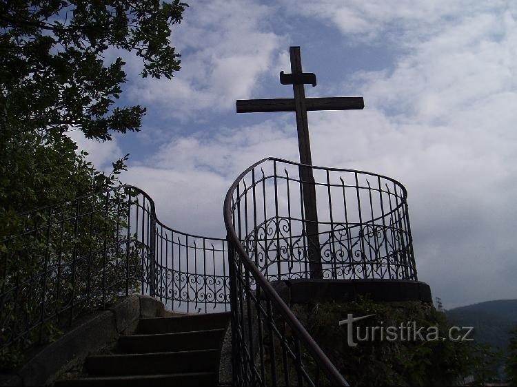 The cross on Peter's Hill above the restaurant