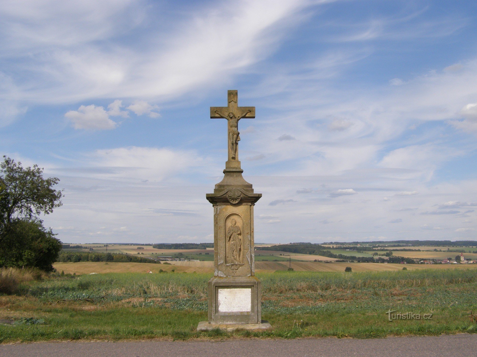 kruis bij Chotěborek - uitzichtpunt