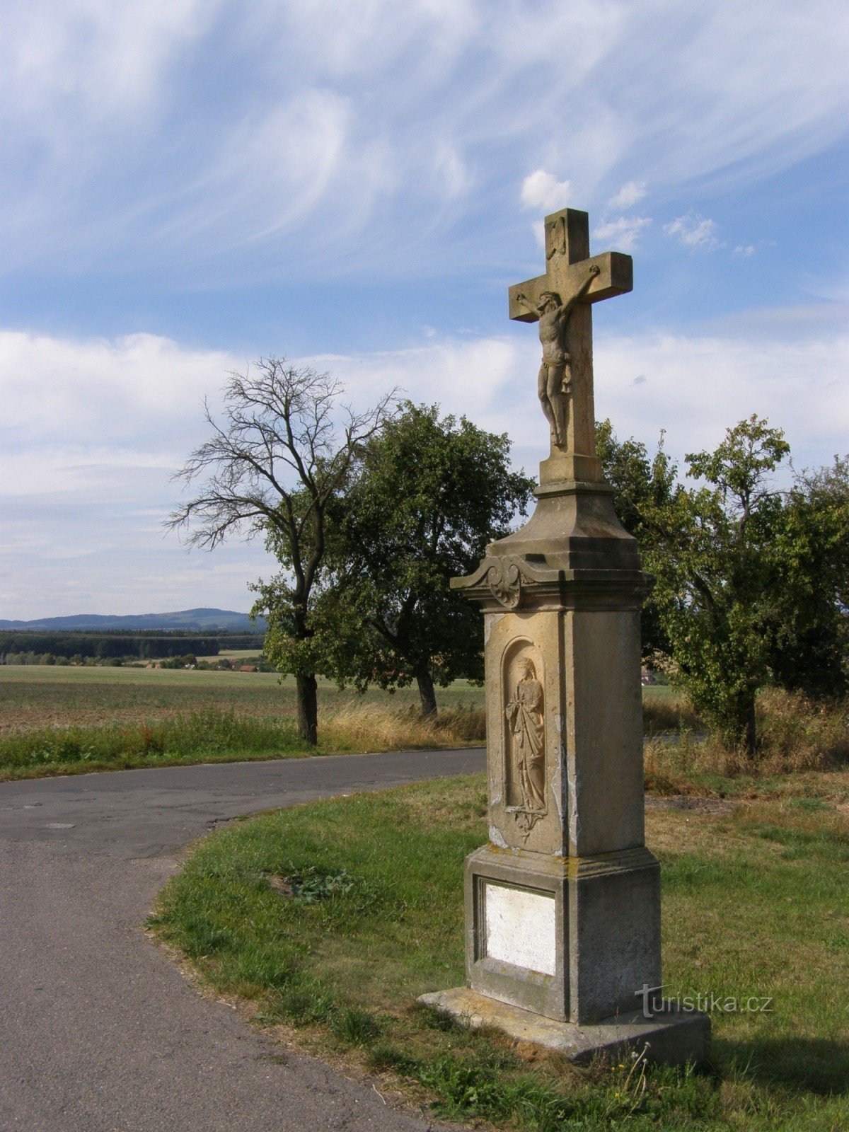 kruis bij Chotěborek - uitzichtpunt