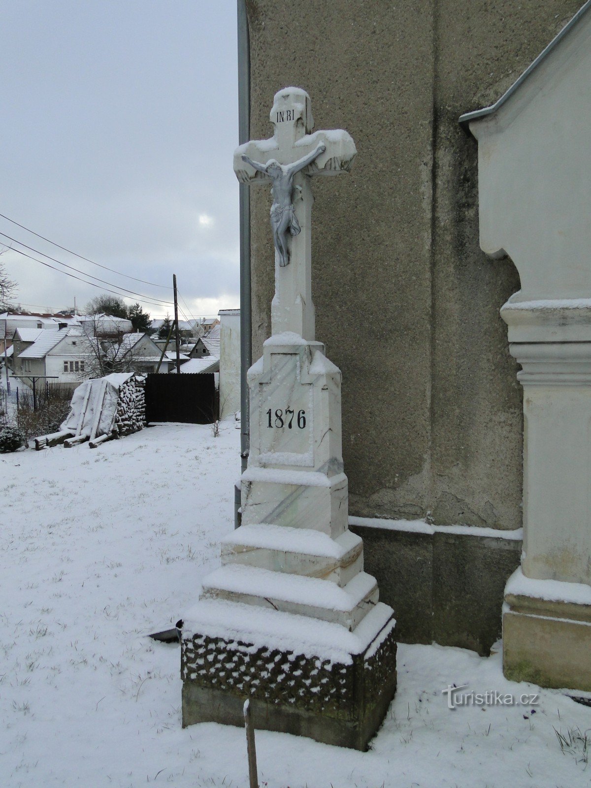 croix à la chapelle