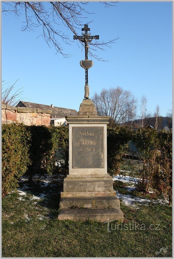 Cross at the church of St. Anna in Vižňov