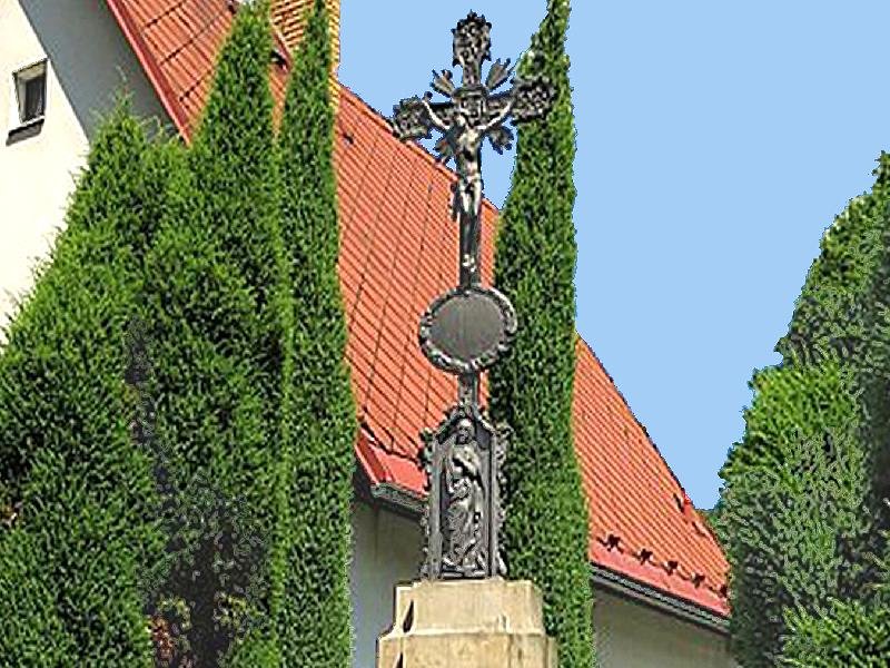 kříž u rodinného domu čp. 55