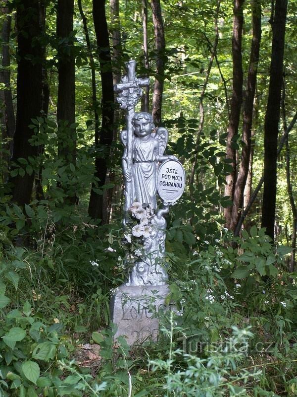 Cross at Vlčí jáma