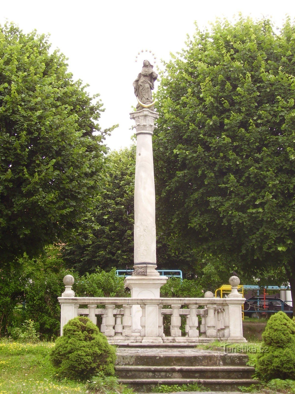 Křižanov - Marian column