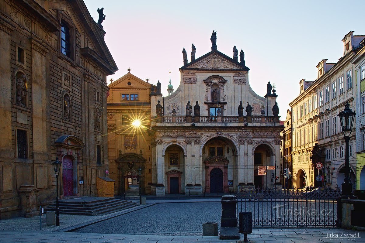 Křižovnické náměstí-Prague