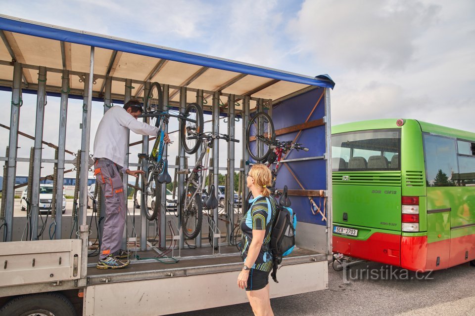 Krkonoše kolesarske avtobuse