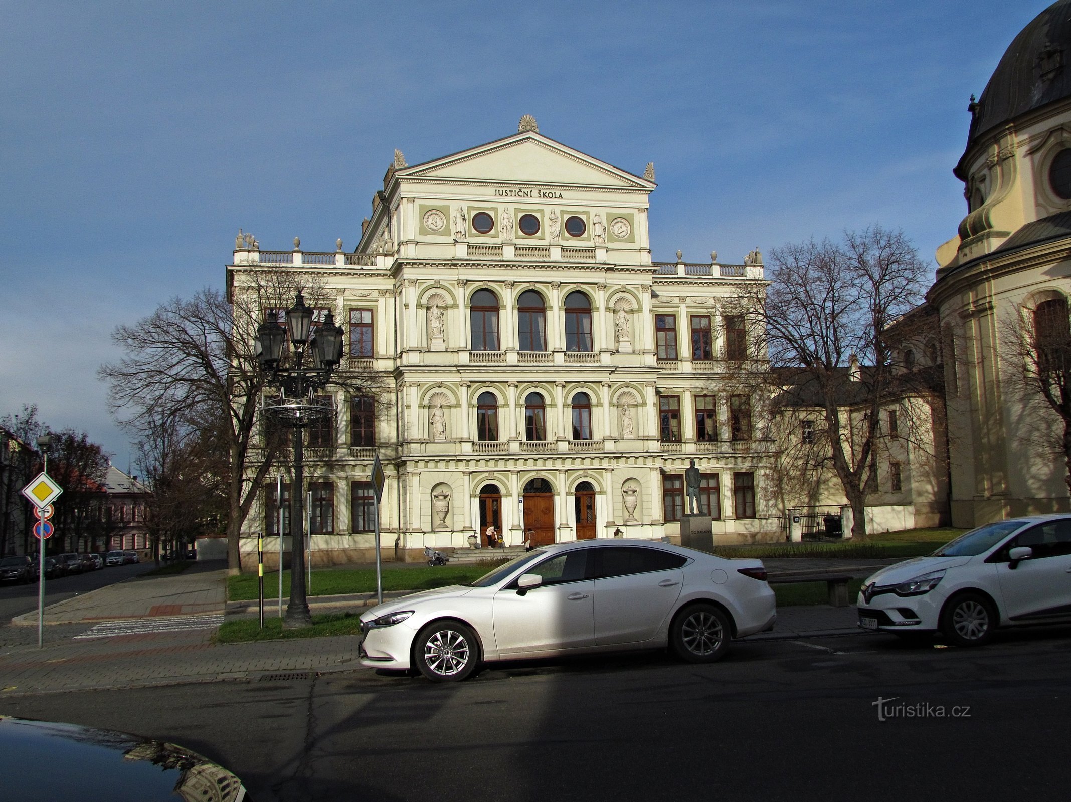 Kroměříž - Academie van Justitie