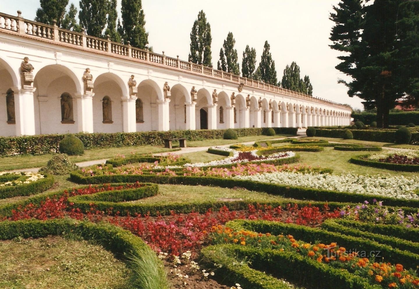 Kroměříž - Jardin fleuri