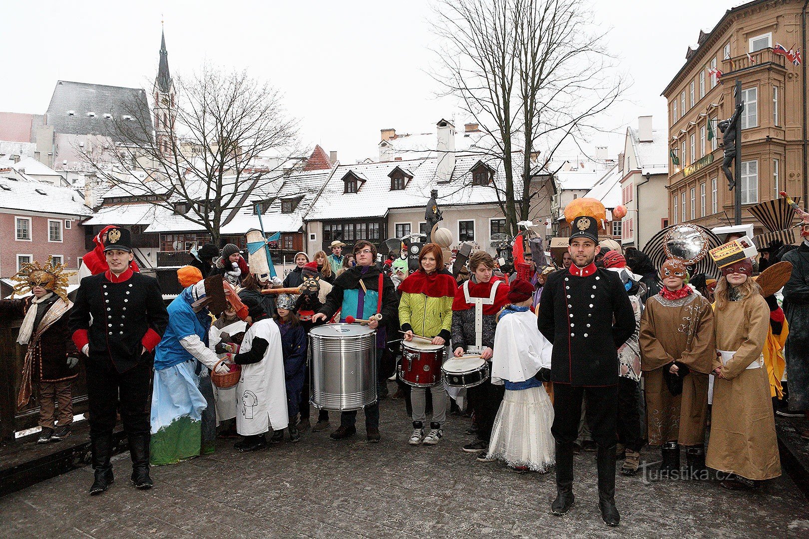 Carnevale di Krumlov: barocco e killer del signor Kadrnožka