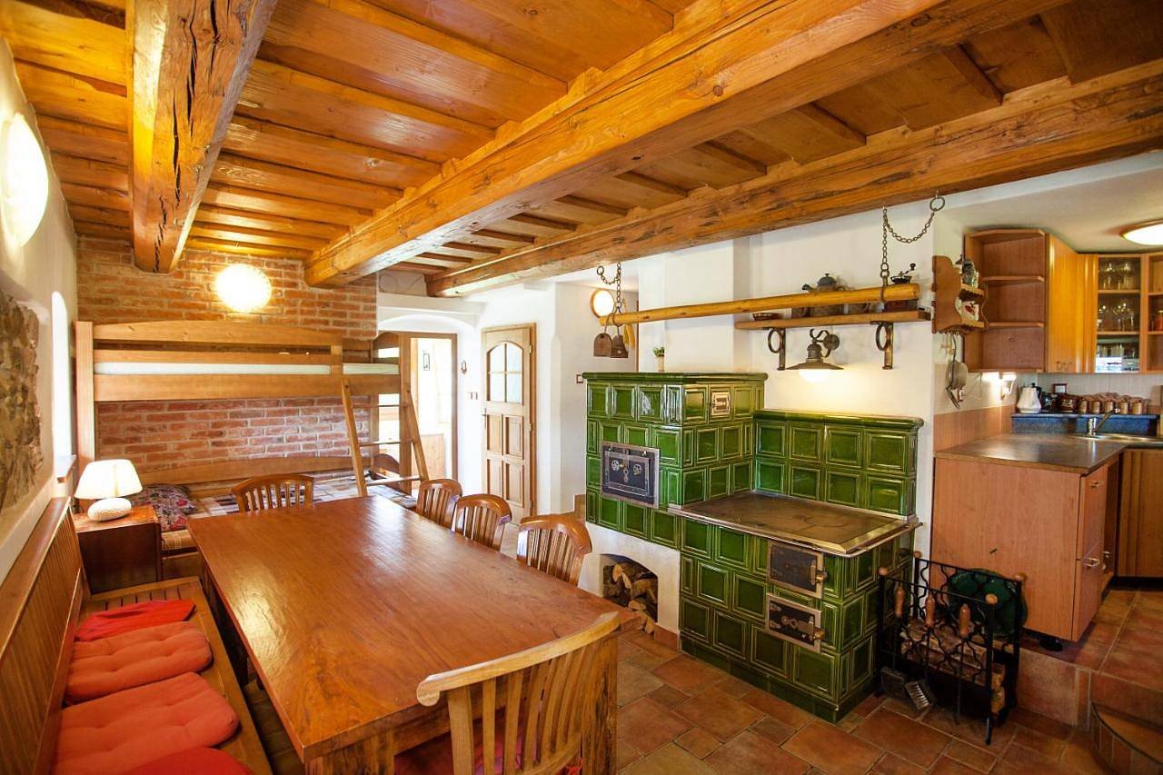 Kuchyně s jídelnou